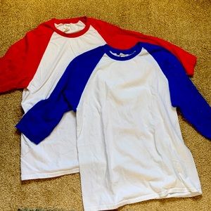 Red & Blue Gildan Baseball Tees - Size Medium